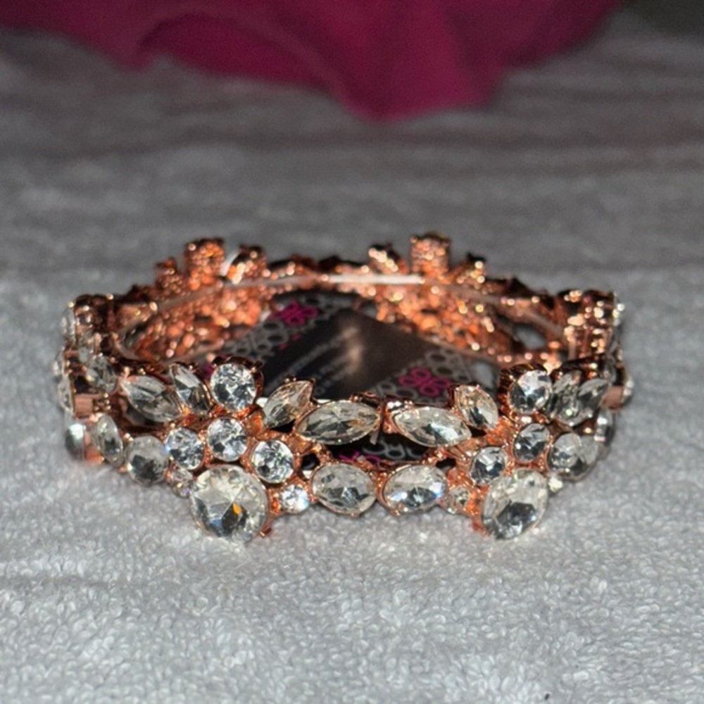 NWT Rose Gold Stretchy Bracelet